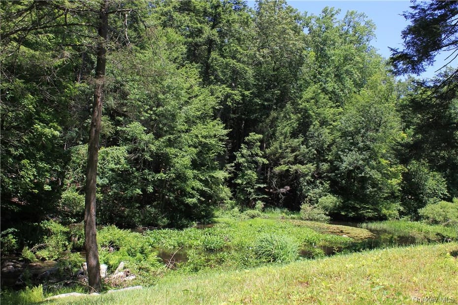 Rolling Meadow Lane Photo 7