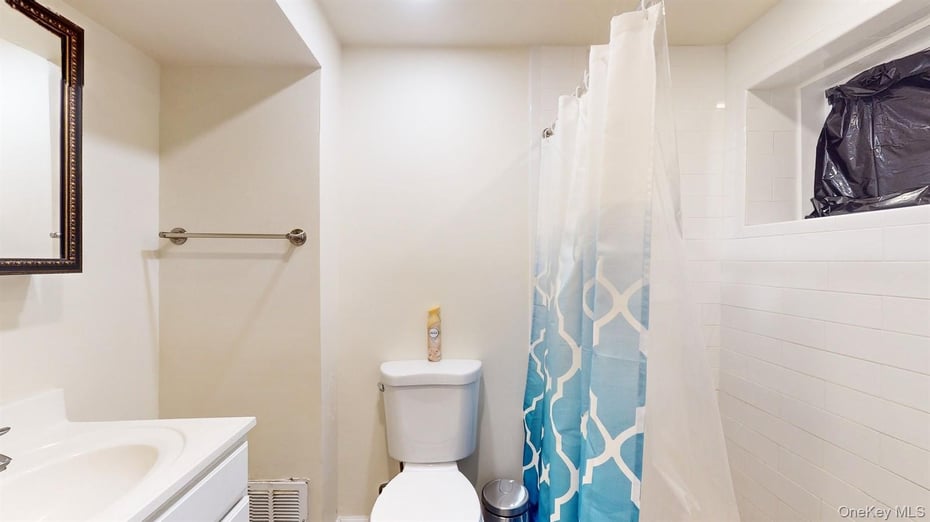 10 Rumbrook Road Photo 17