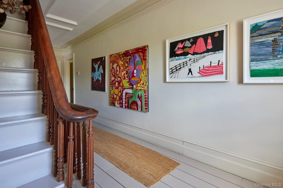 44 Main Street Photo 23