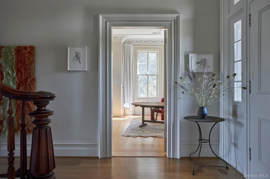 44 Main Street Photo 19