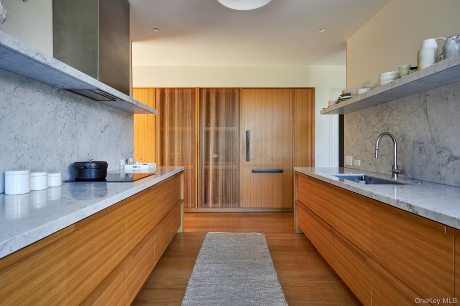 44 Main Street Photo 3