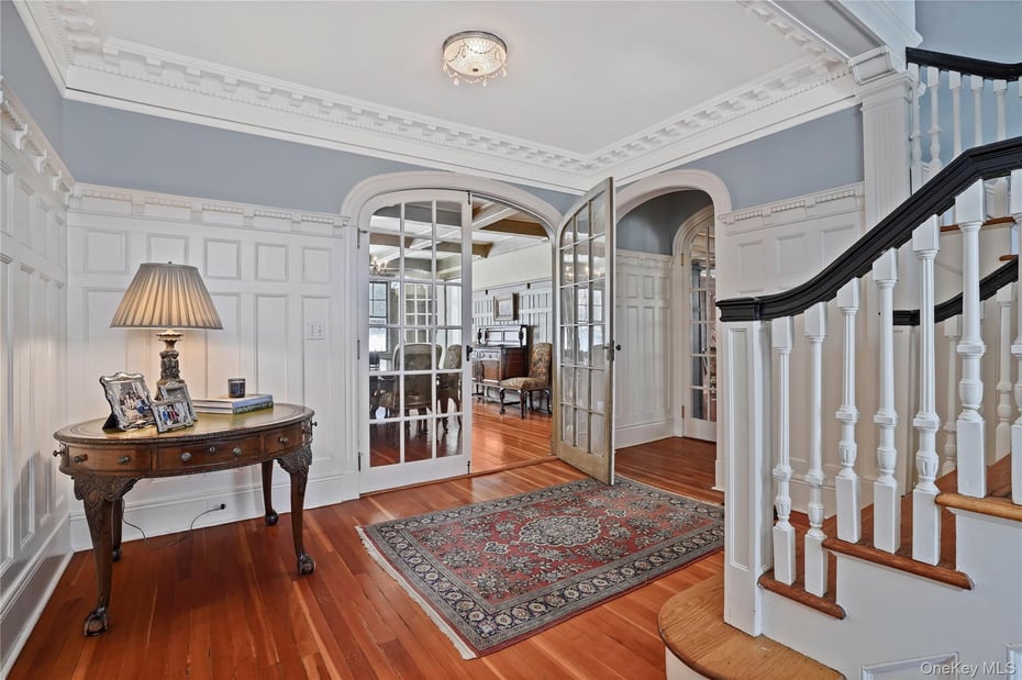 534 Pelham Manor Road Photo 6