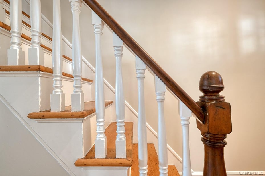 36 Watson Avenue Photo 17