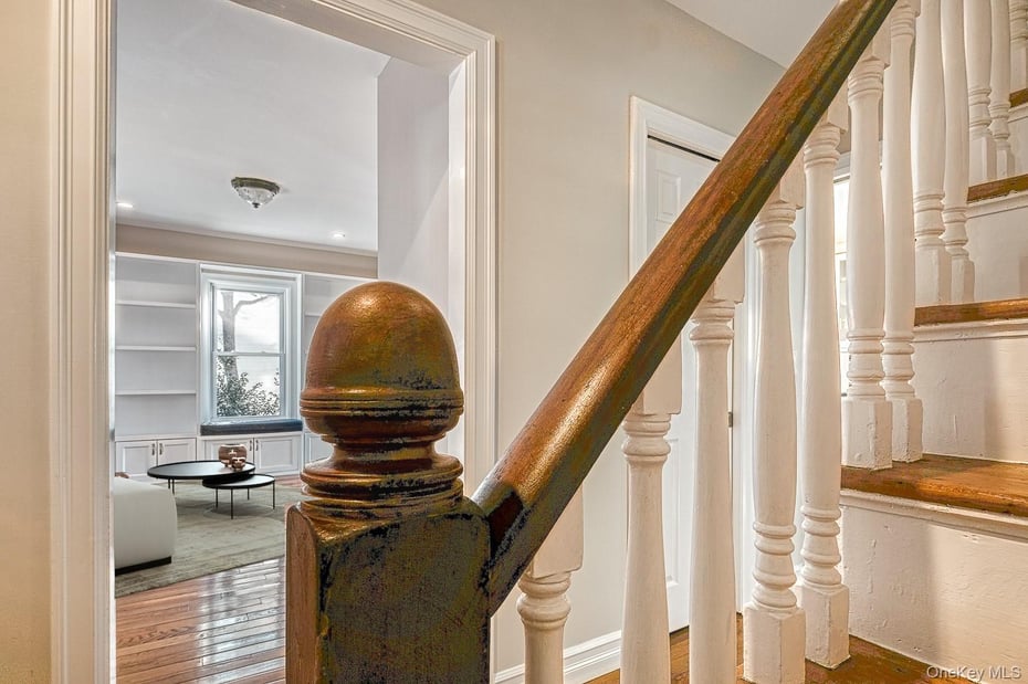 36 Watson Avenue Photo 7