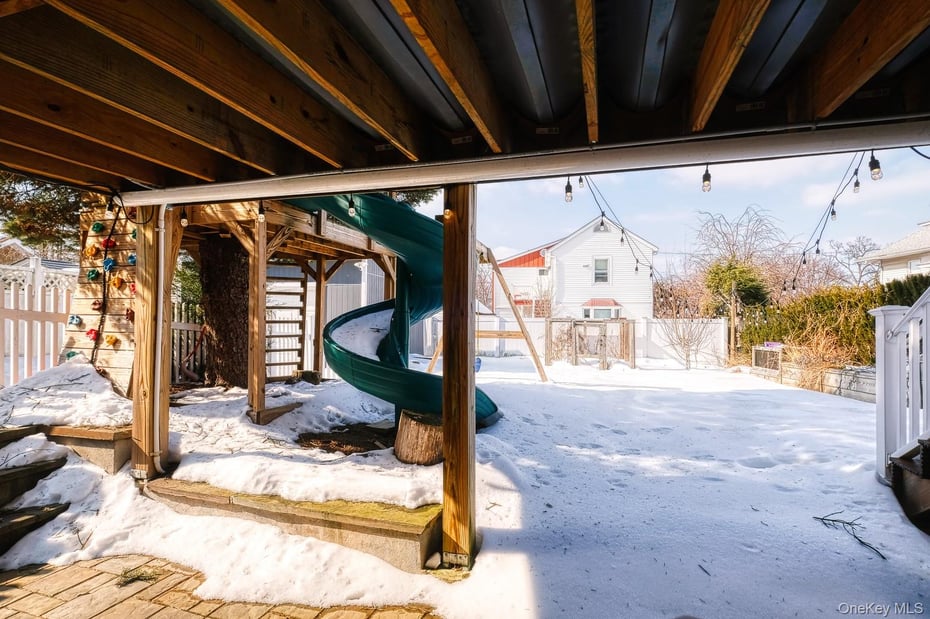 36 Watson Avenue Photo 33