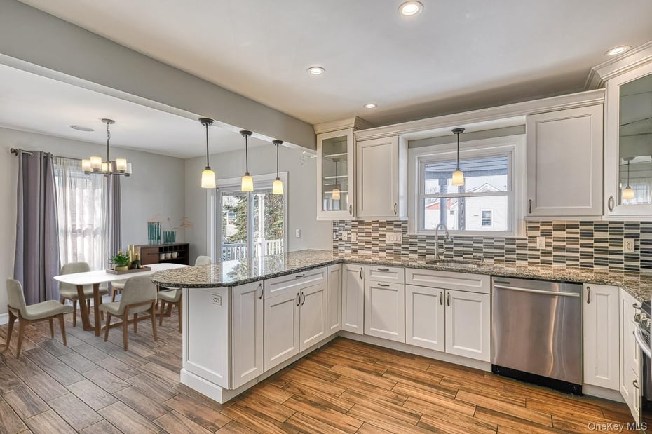 36 Watson Avenue Photo 10