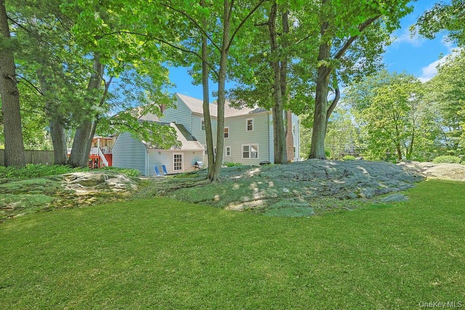91 Vaughn Avenue Photo 45