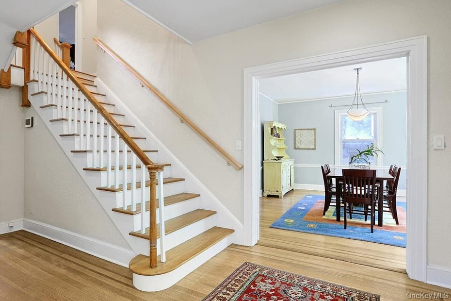 91 Vaughn Avenue Photo 5