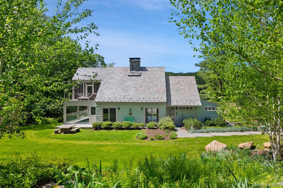 258 Hardscrabble Road Photo 6