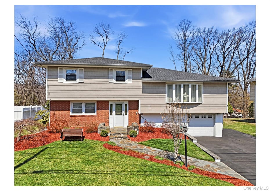 10 Valleyview Road Photo 2