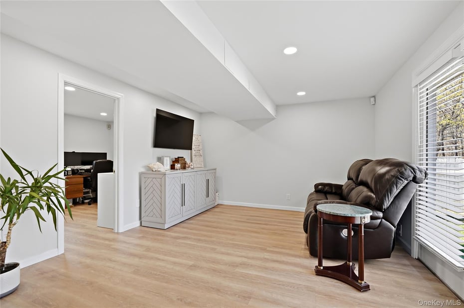 10 Valleyview Road Photo 4