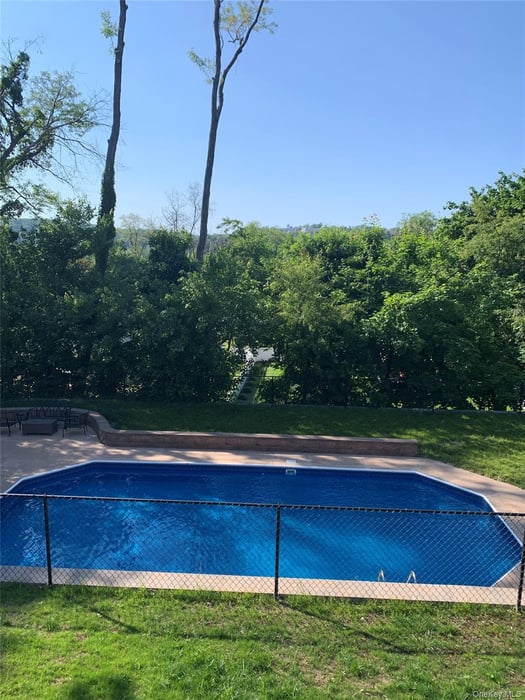 10 Valleyview Road Photo 21