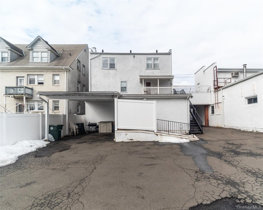 121 S Regent Street Photo 6