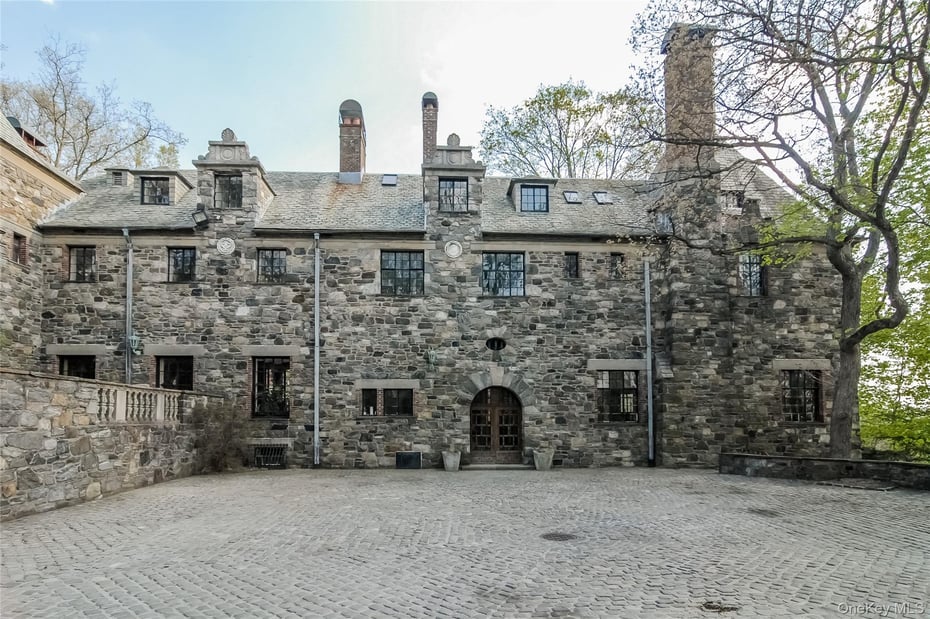 5 Elizabeth Court Photo 31