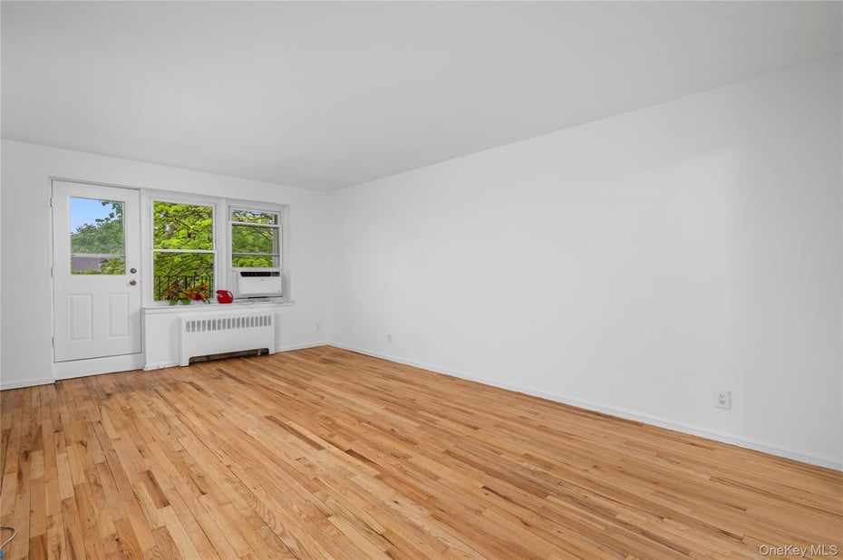 150 Draper Lane  #2JN Photo 7