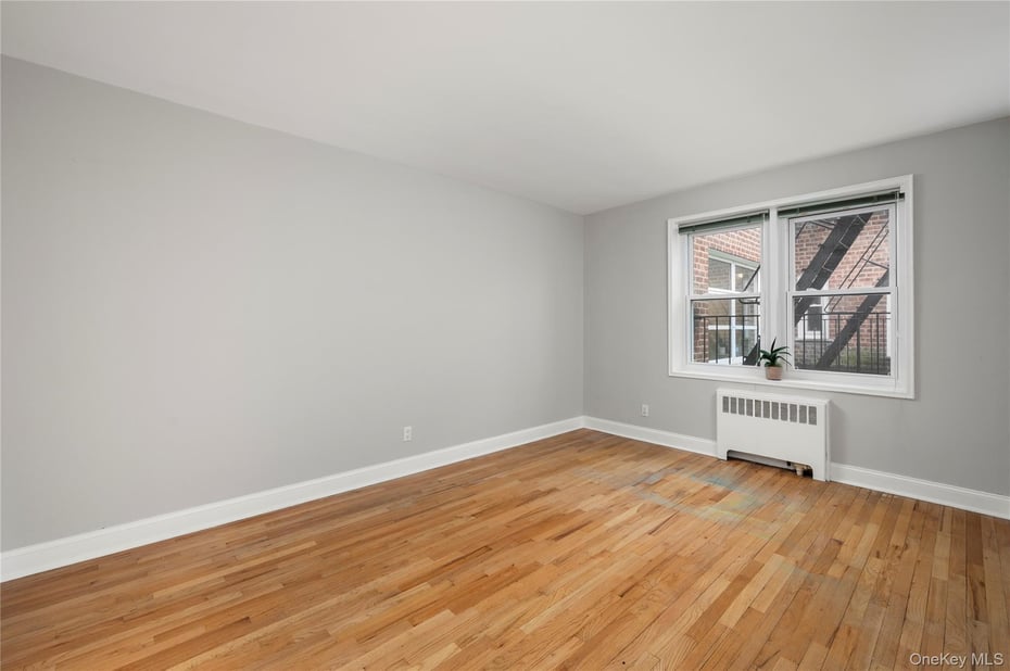 150 Draper Lane  #2JN Photo 18