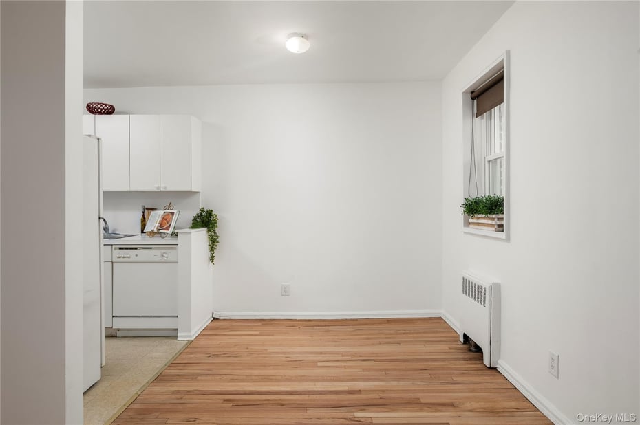 150 Draper Lane  #2JN Photo 11