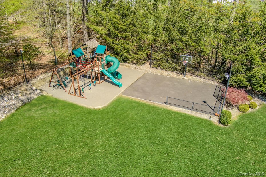 12 Rollingwood Drive Photo 46