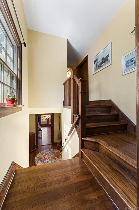 191 Villard Avenue Photo 23