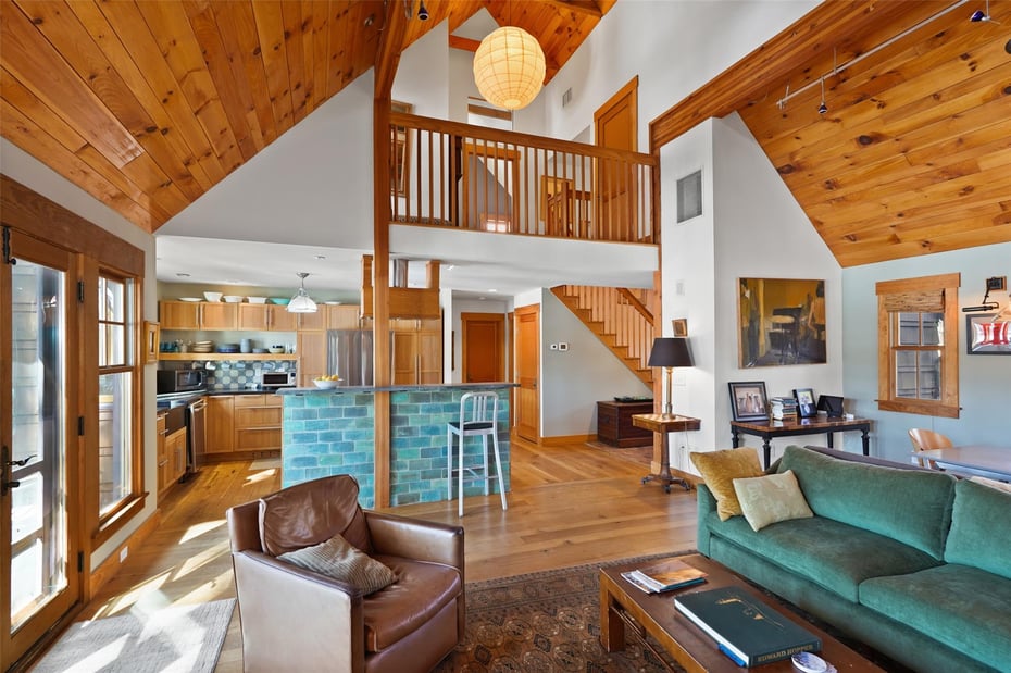 54 Hoyt Street Photo 15