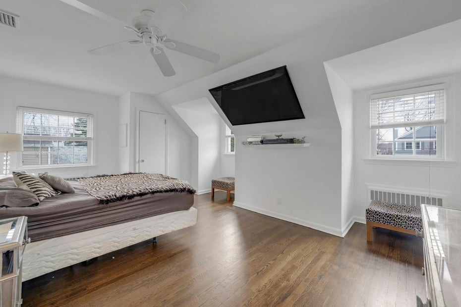 178 Beech Street Photo 14