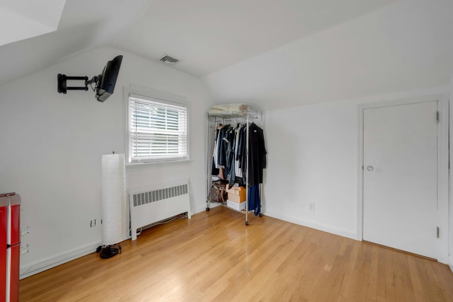 178 Beech Street Photo 15