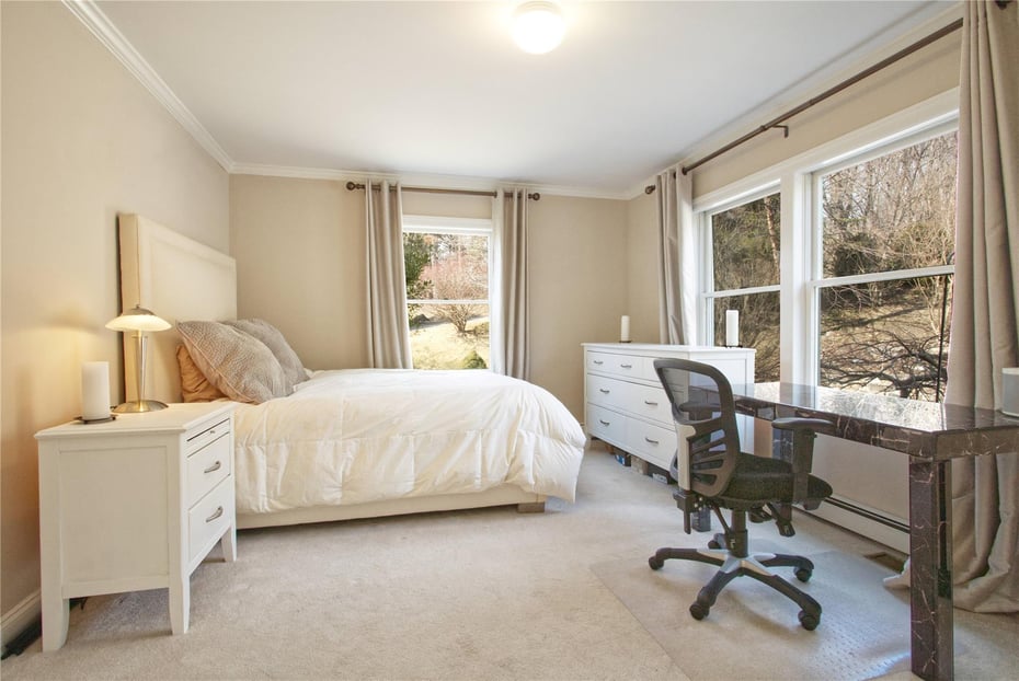 5A Warren Road Photo 13