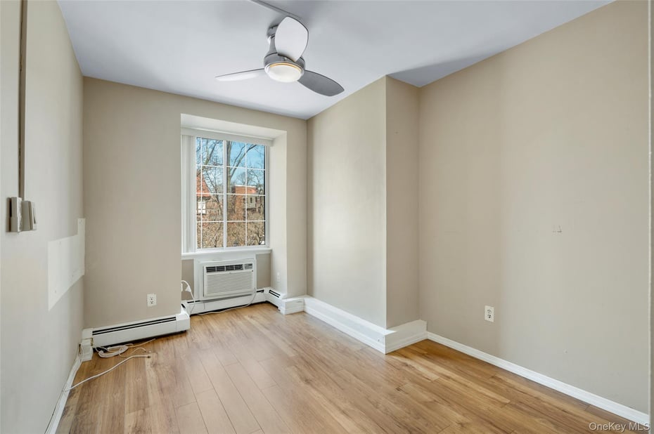 55 N Broadway  #3-14 Photo 26