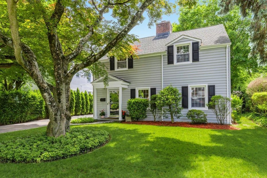 94 Sprague Road Photo 1