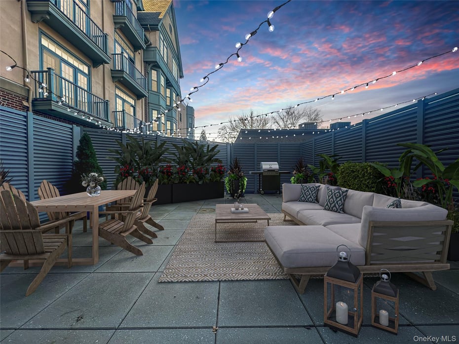 55 1ST Street  #110 Photo 4