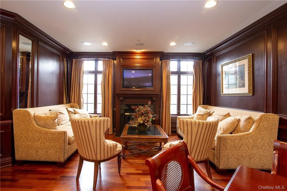 55 1ST Street  #110 Photo 18