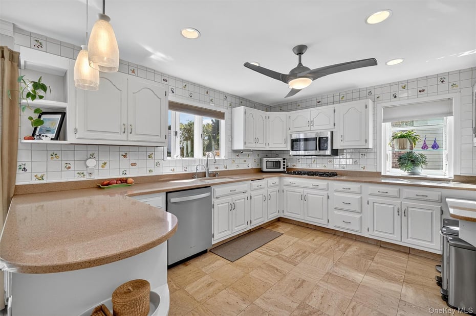 268 Marbledale Road Photo 10