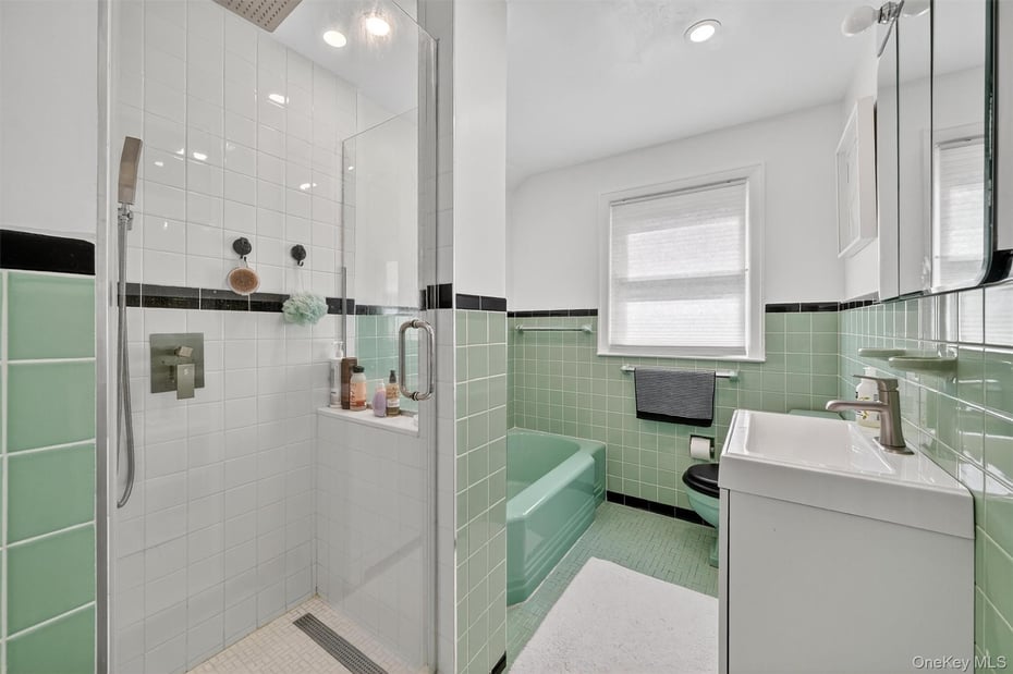 268 Marbledale Road Photo 23