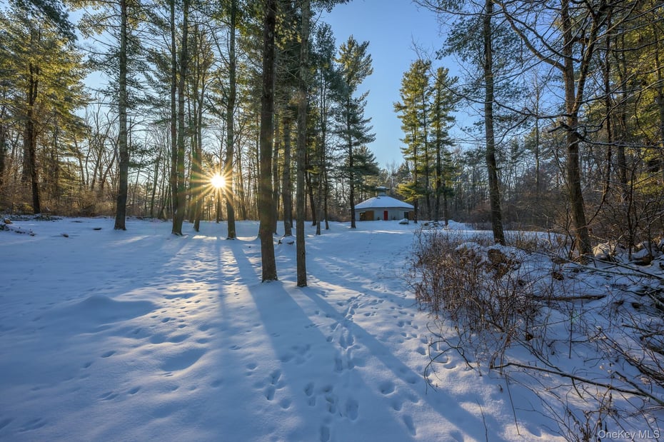 401 Collins Street Photo 28