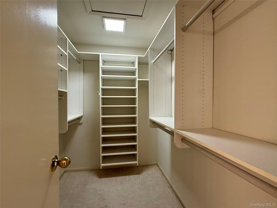 7 Cobblefield Lane Photo 33