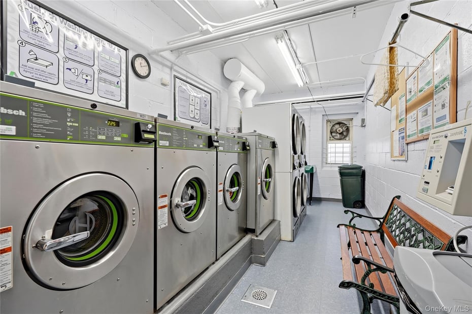 2 Consulate Drive  #3B Photo 14