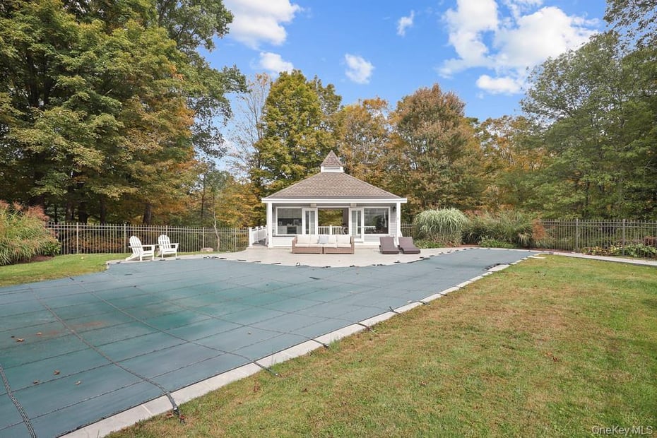 74 Ridgefield Avenue Photo 37