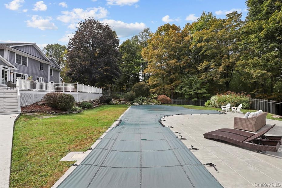 74 Ridgefield Avenue Photo 38