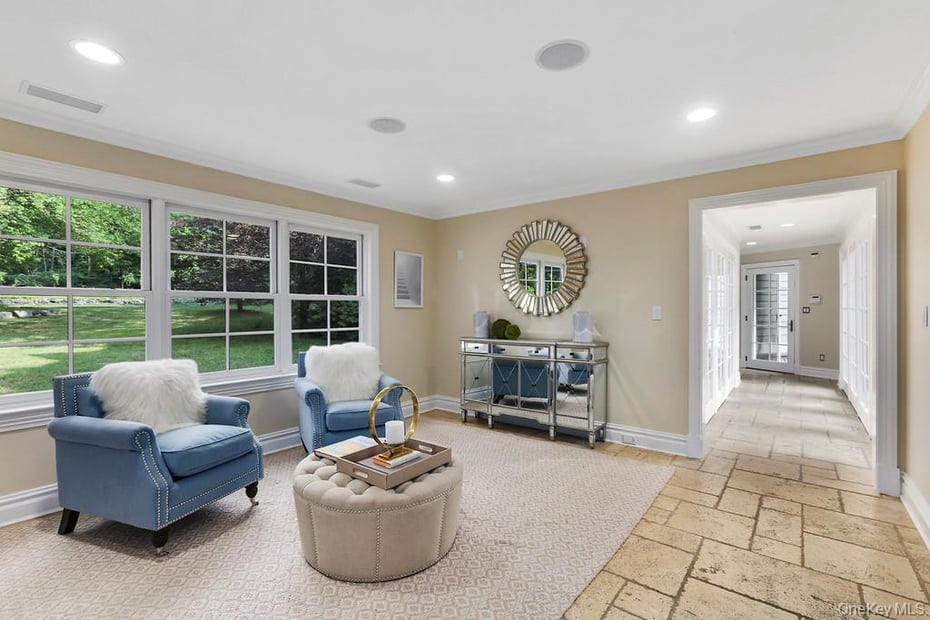 74 Ridgefield Avenue Photo 15