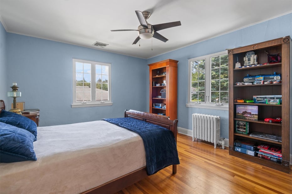 460 Westchester Avenue Photo 34