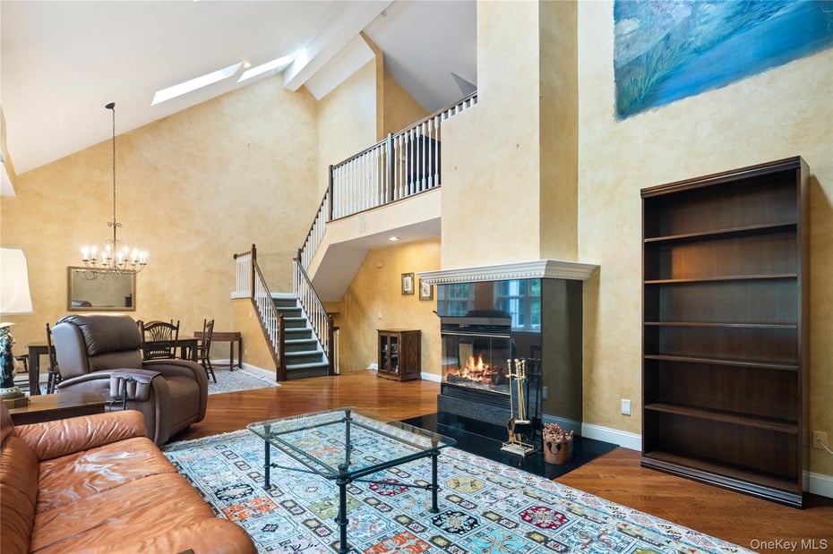 19 Winterberry Lane Photo 13