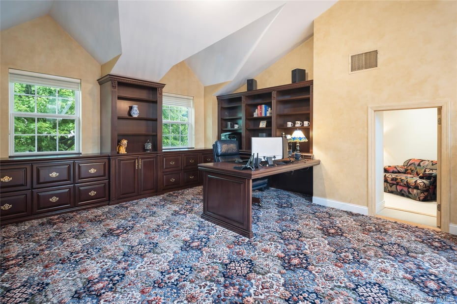 19 Winterberry Lane Photo 18