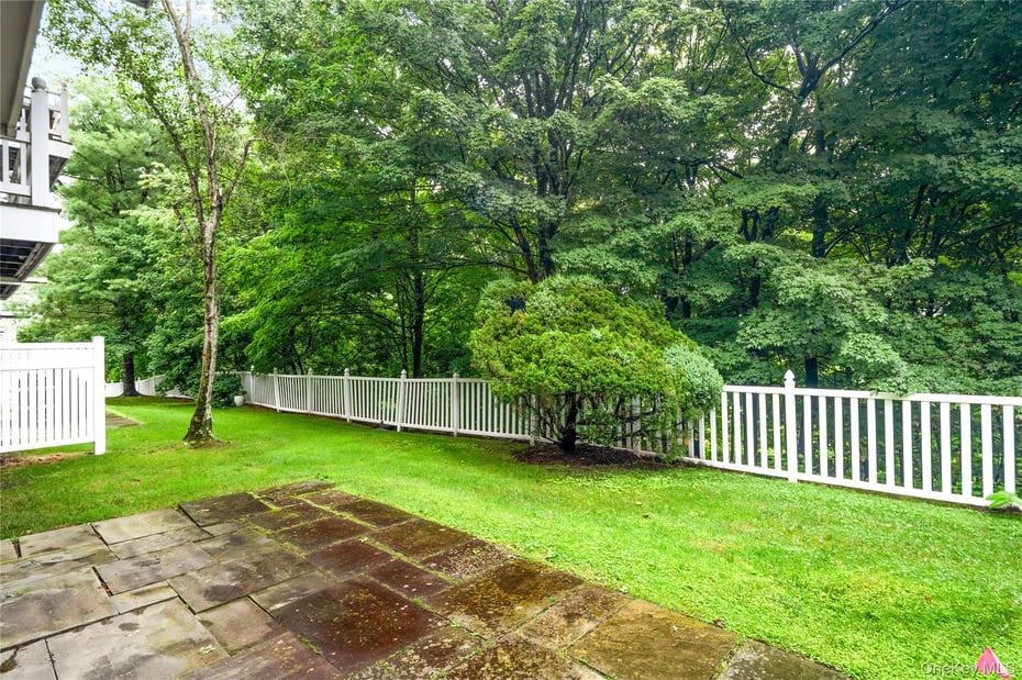 19 Winterberry Lane Photo 37