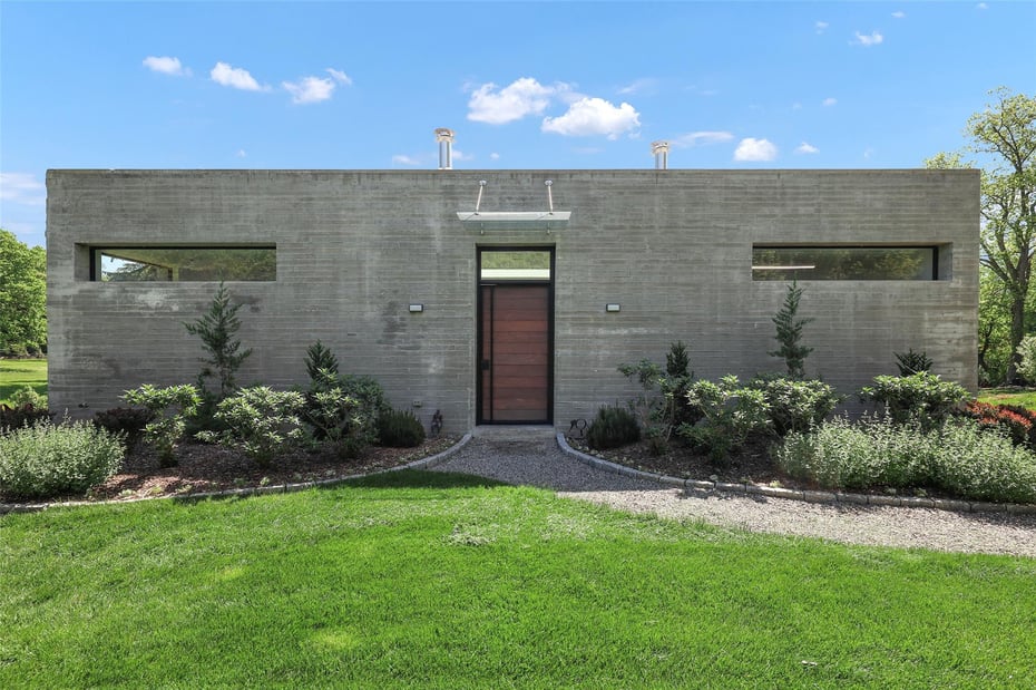 112 Wilson Park Drive Photo 2