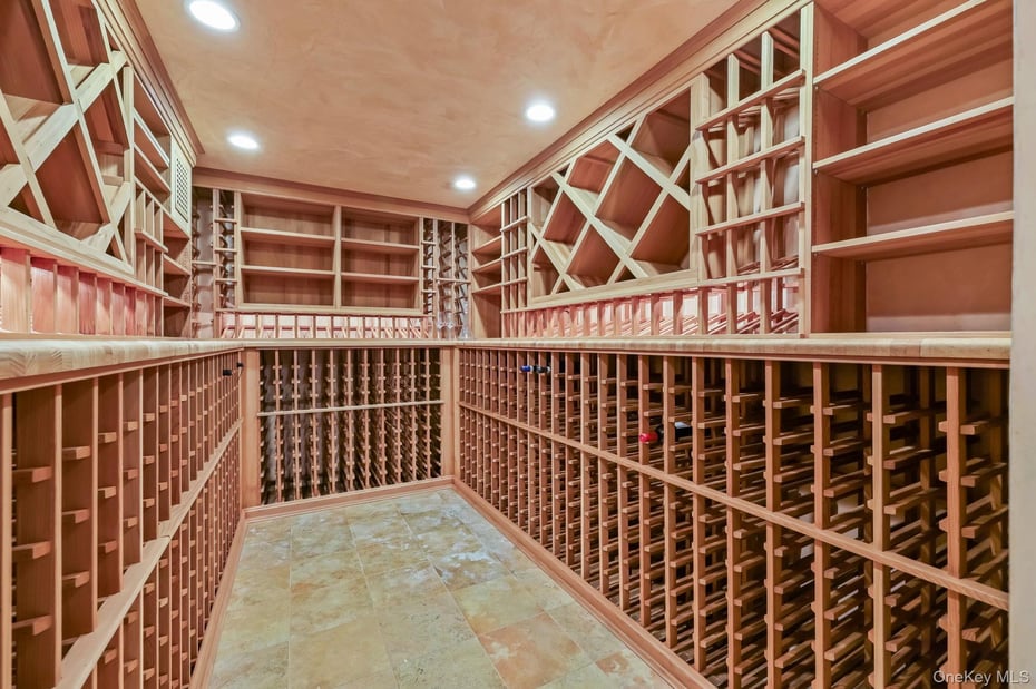 4 High Road Photo 29