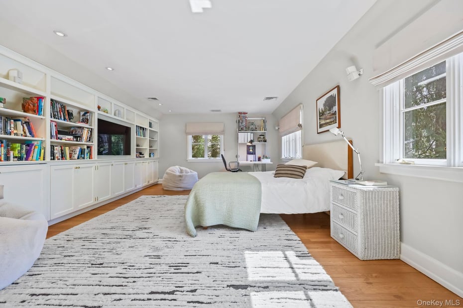 4 High Road Photo 26