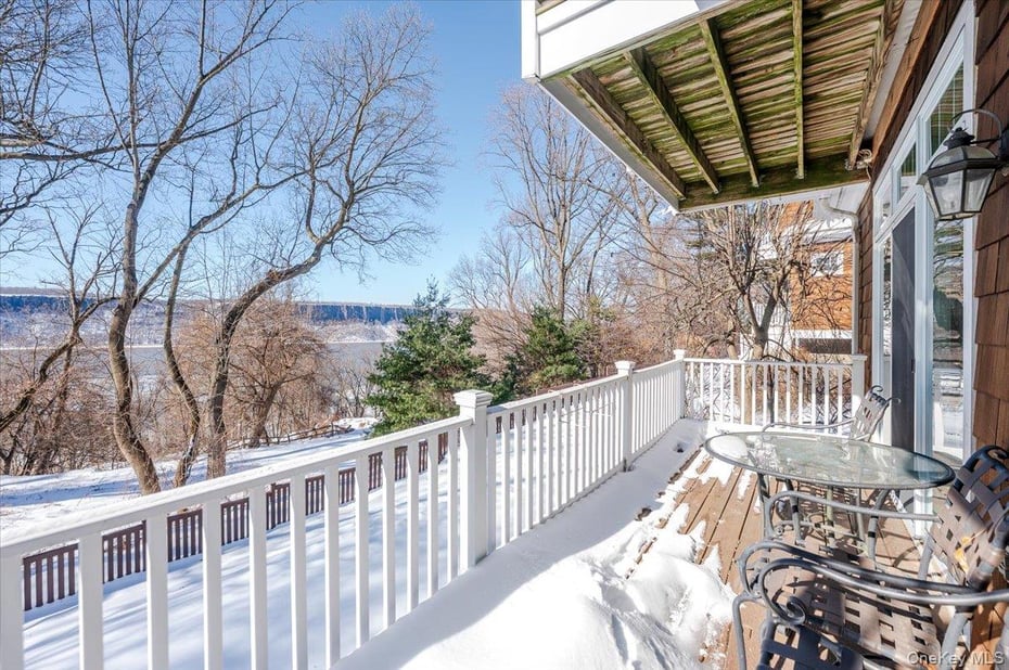 6 Riverpointe Road Photo 33