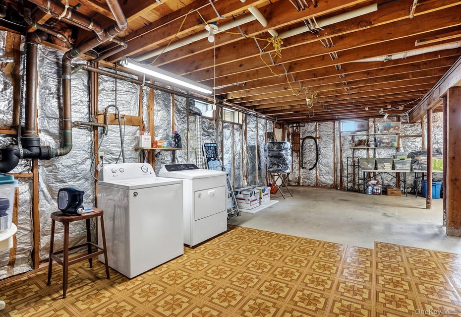 14 Frances Drive Photo 22