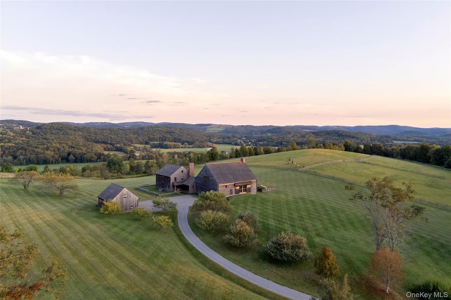 118 Finkle Road Photo 2