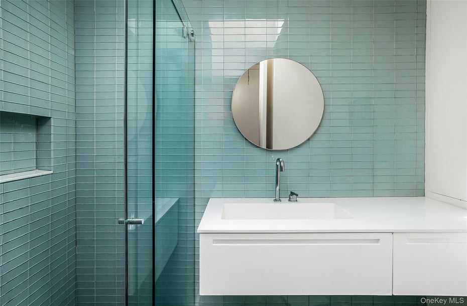 12 Haights Cross Road Photo 20